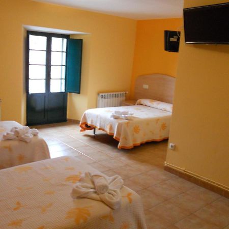 Pension O' Meson O Pino Екстер'єр фото